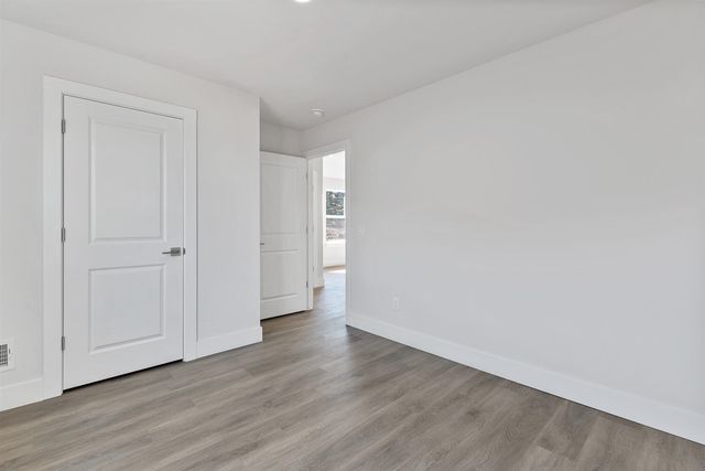 2510 Clinton Way, Jackson, MI 49201