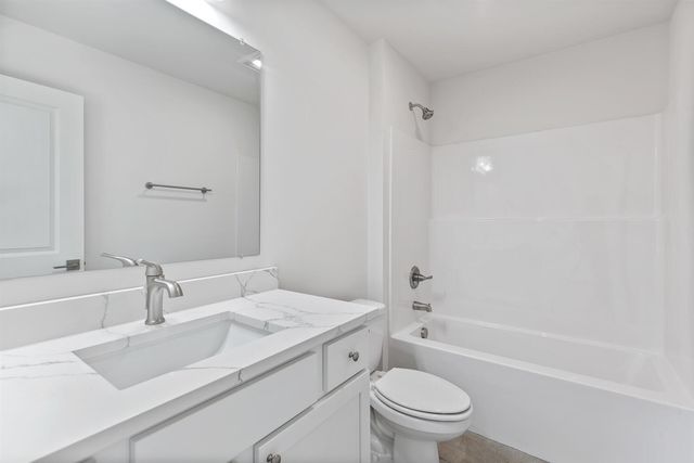 2510 Clinton Way, Jackson, MI 49201