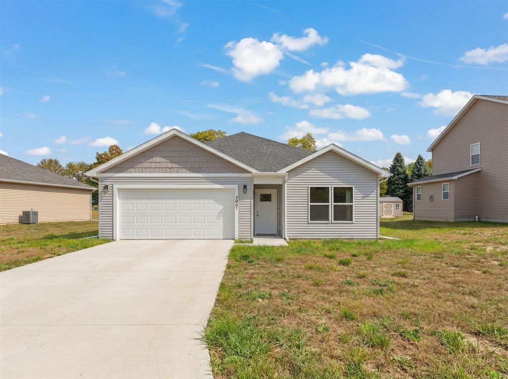 2510 Clinton Way, Jackson, MI 49201