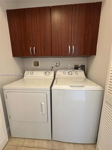 3055 NW 126th Ave 411, Sunrise, FL 33323