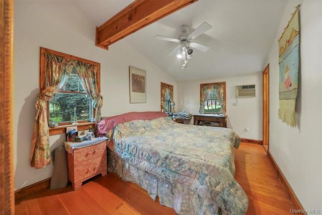 38 W Adirondack Trail, Smallwood, NY 12778