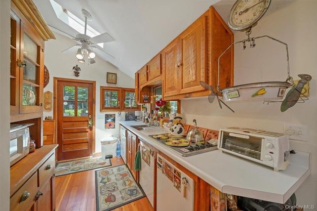 38 W Adirondack Trail, Smallwood, NY 12778