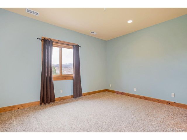 98 Alpine Ranch Rd, Gypsum, CO 81637