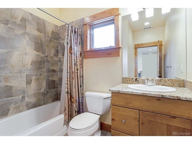 98 Alpine Ranch Rd, Gypsum, CO 81637