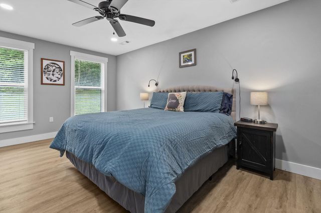 1050 Brock Circle, Ringgold, GA 30736