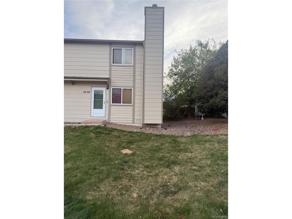 1826 Lanka Ln, Colorado Springs, CO 80915