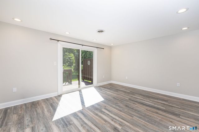 101 Cedar Hollow Drive 101, Rocky Hill, CT 06067