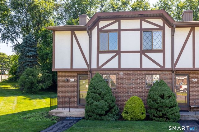 101 Cedar Hollow Drive 101, Rocky Hill, CT 06067