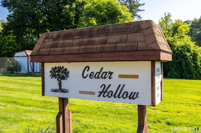 101 Cedar Hollow Drive 101, Rocky Hill, CT 06067