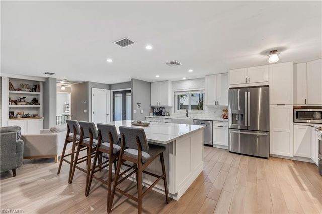 13821 River Forest DR, Fort Myers, FL 33905