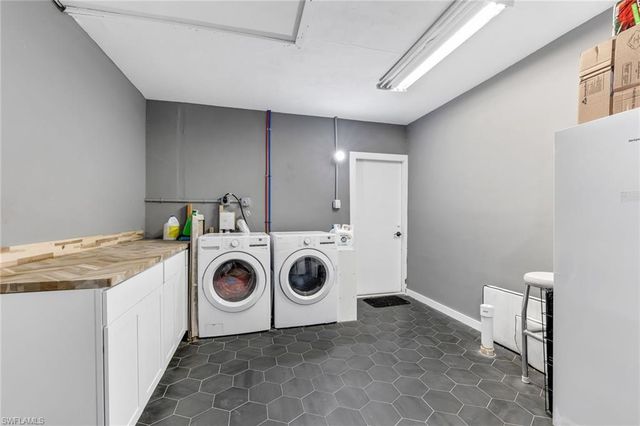 13821 River Forest DR, Fort Myers, FL 33905