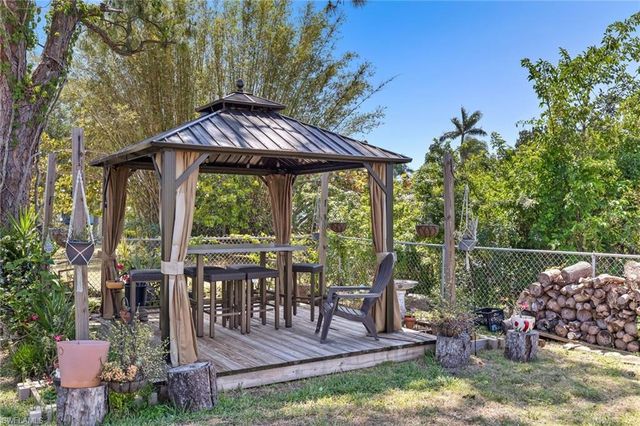 13821 River Forest DR, Fort Myers, FL 33905