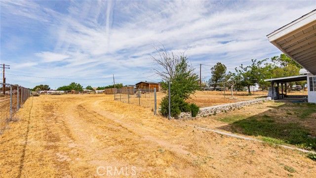 14280 Navajo, Apple Valley, CA 92307