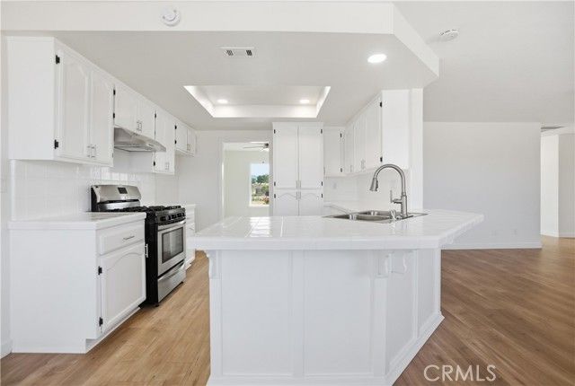 14280 Navajo, Apple Valley, CA 92307