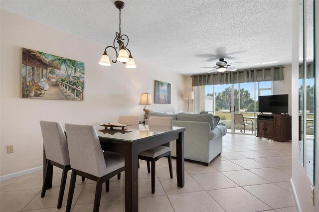 918 WEXFORD BOULEVARD 918, Venice, FL 34293