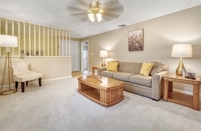 43 Deerfield Ave, Westwood, MA 02090