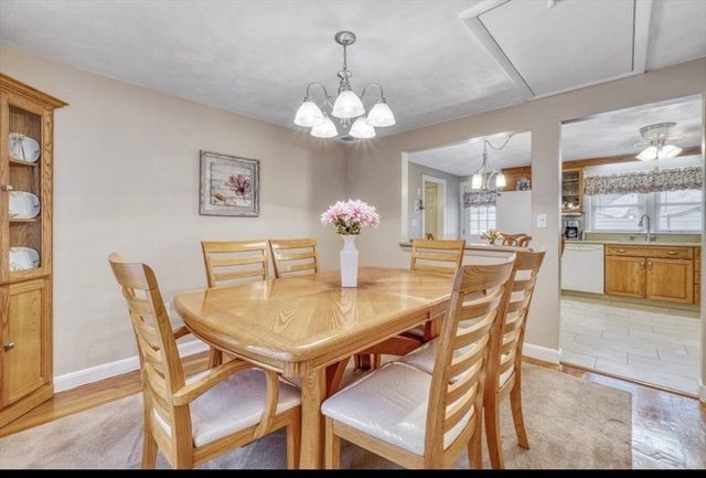 43 Deerfield Ave, Westwood, MA 02090