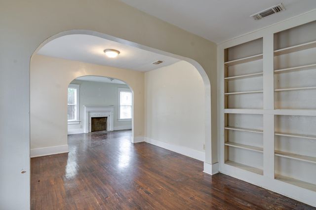 929 N MCNEIL ST, Memphis, TN 38107