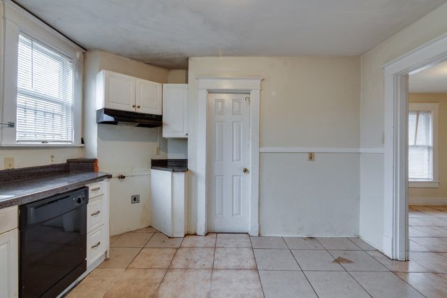 929 N MCNEIL ST, Memphis, TN 38107