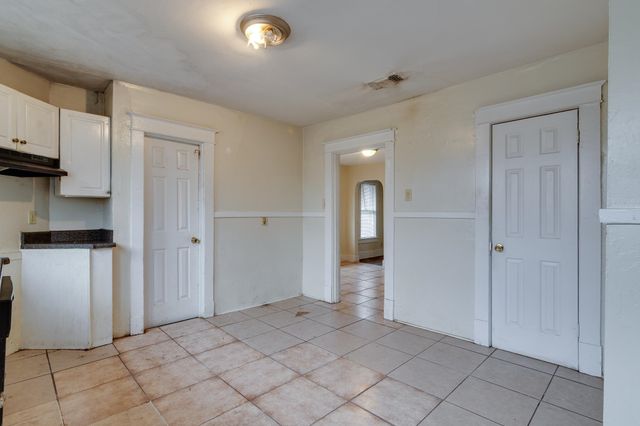 929 N MCNEIL ST, Memphis, TN 38107