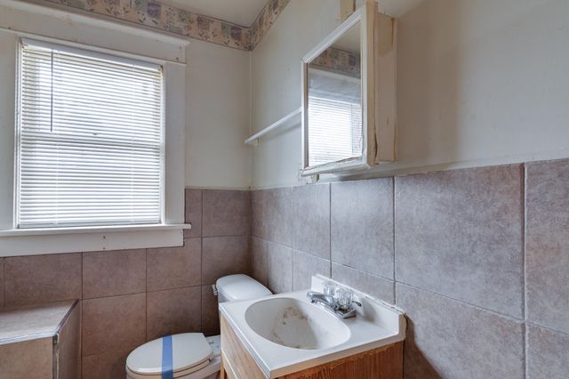 929 N MCNEIL ST, Memphis, TN 38107