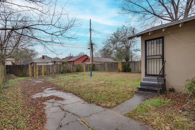 929 N MCNEIL ST, Memphis, TN 38107