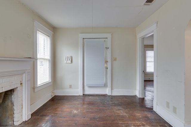 929 N MCNEIL ST, Memphis, TN 38107