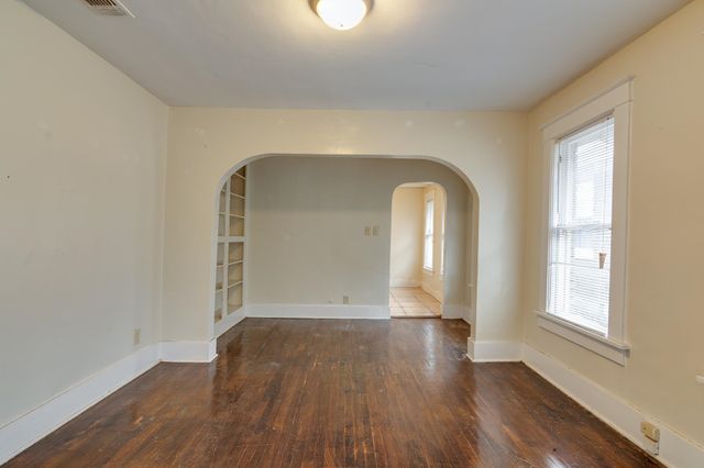 929 N MCNEIL ST, Memphis, TN 38107