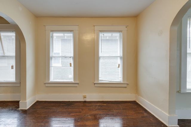 929 N MCNEIL ST, Memphis, TN 38107