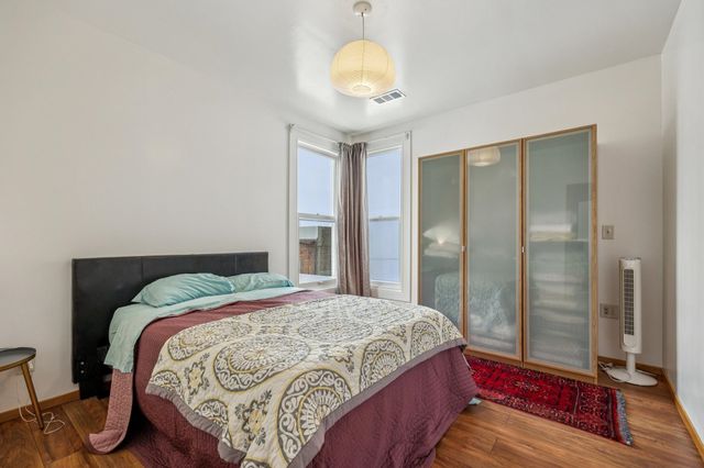 356-360 24Th St, Oakland, CA 94612