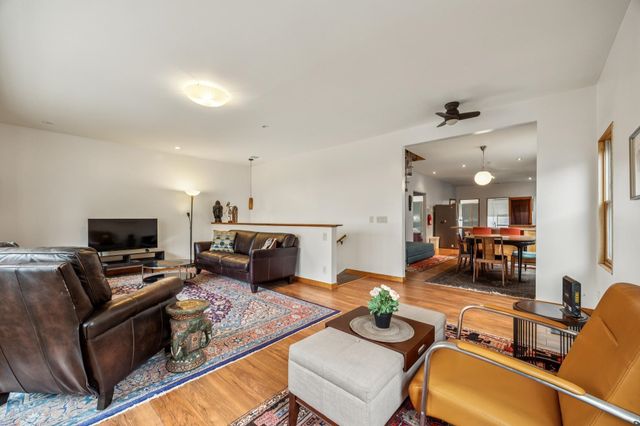 356-360 24Th St, Oakland, CA 94612