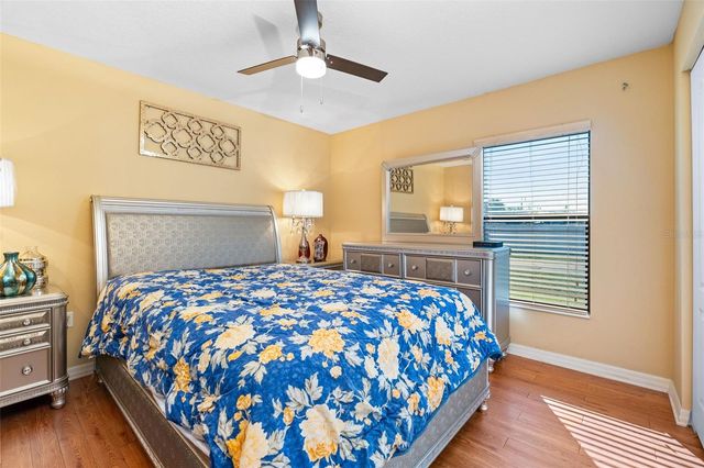 3381 HOULE AVENUE, Sarasota, FL 34232