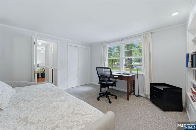 44 Northrop Lane, Tenafly, NJ 07670