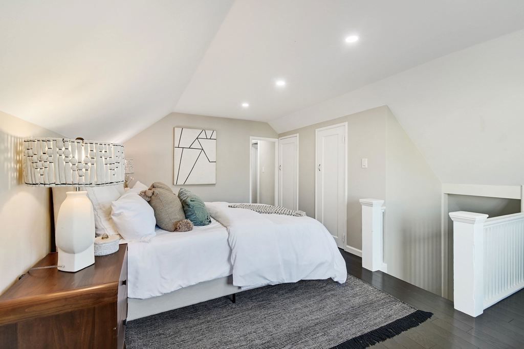 Image 28 of property listing at 735 735 Apgar St, Oakland, CA 94609