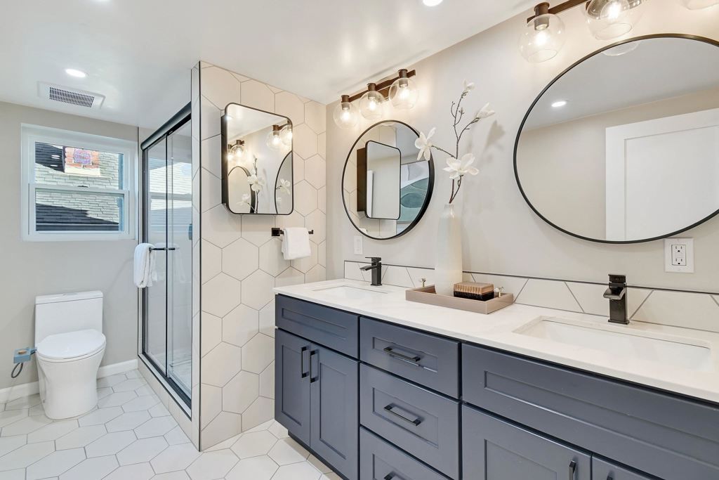 Image 30 of property listing at 735 735 Apgar St, Oakland, CA 94609