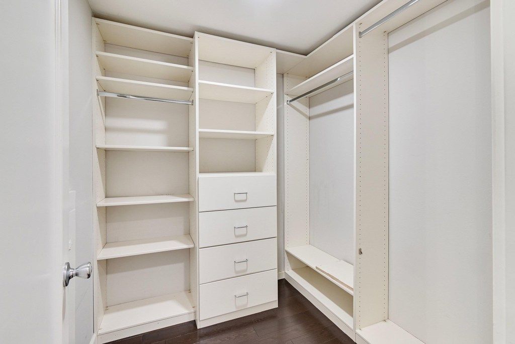 Image 31 of property listing at 735 735 Apgar St, Oakland, CA 94609