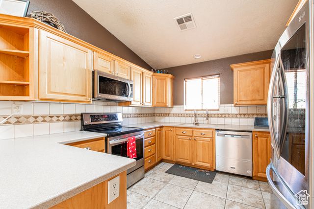 2432 S 675 W, Hurricane, UT 84737