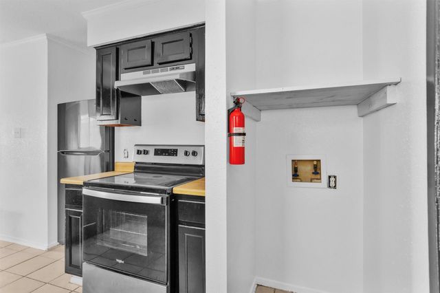 1035 Lovett Street 1035, Tomball, TX 77375