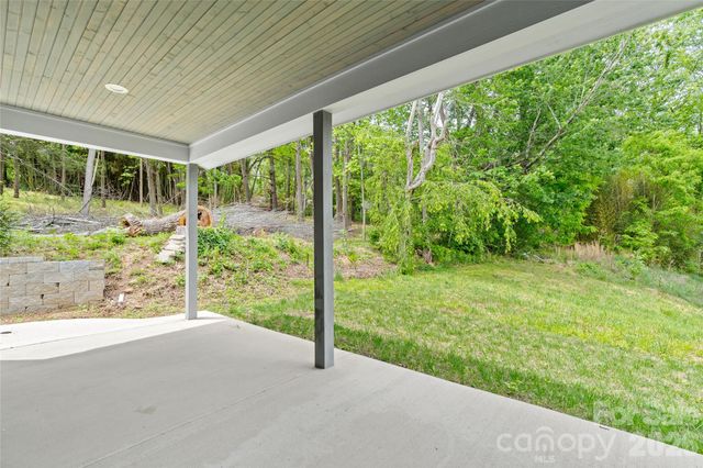 128 Rock Hill Road, Asheville, NC 28803