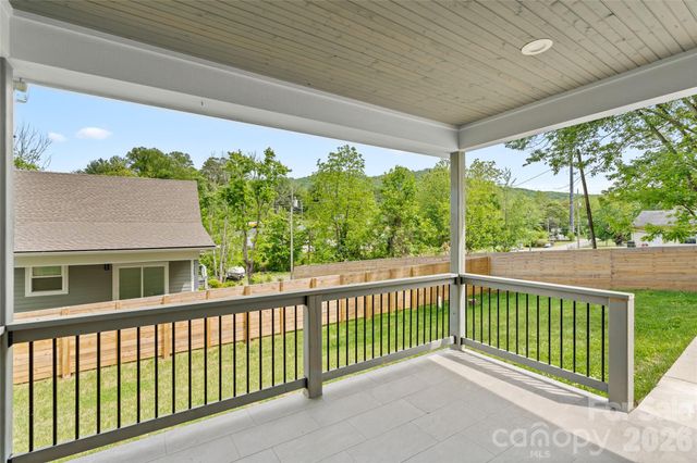 128 Rock Hill Road, Asheville, NC 28803