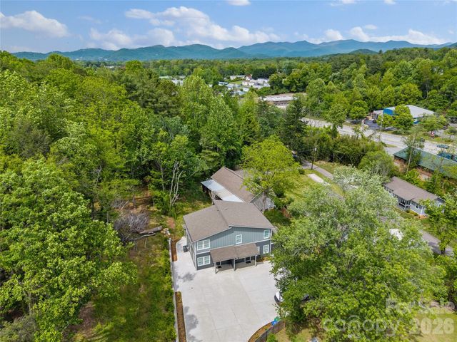 128 Rock Hill Road, Asheville, NC 28803