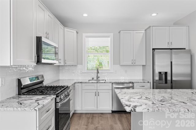 128 Rock Hill Road, Asheville, NC 28803