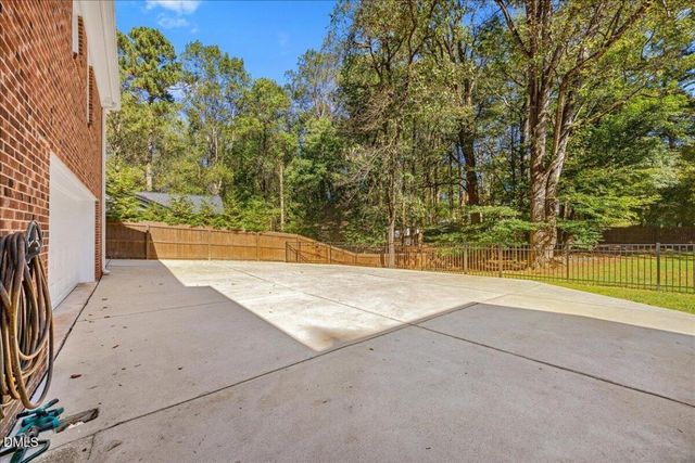 6712 Valley Lake Drive, Raleigh, NC 27612