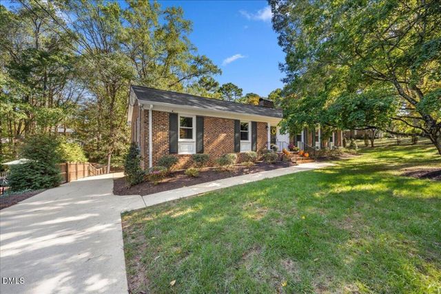 6712 Valley Lake Drive, Raleigh, NC 27612