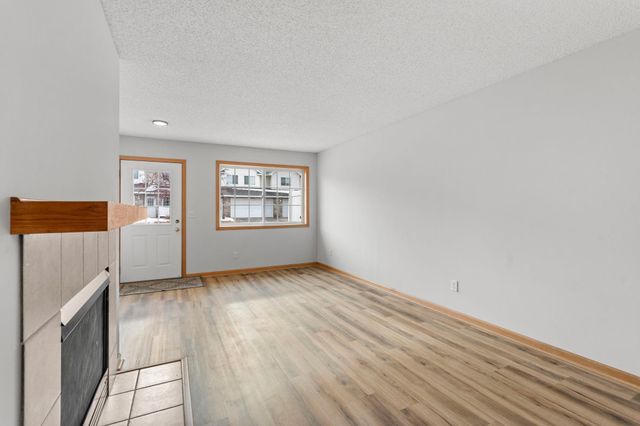 17412 Gettysburg Way, Lakeville, MN 55044