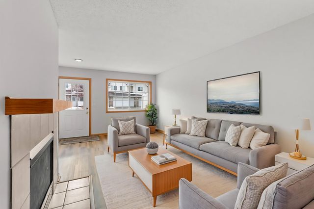 17412 Gettysburg Way, Lakeville, MN 55044