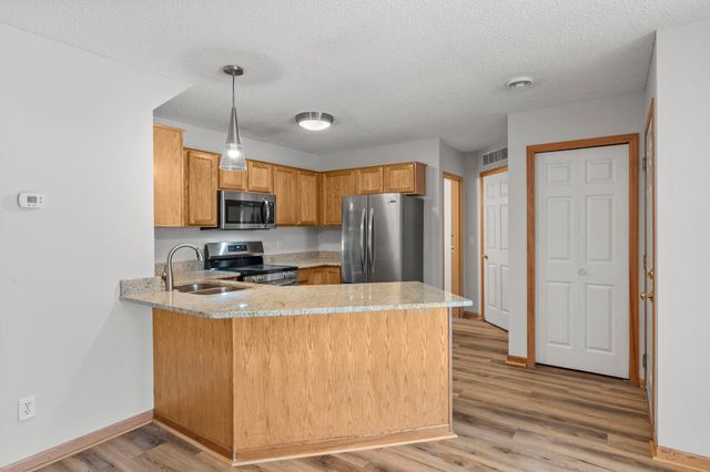 17412 Gettysburg Way, Lakeville, MN 55044