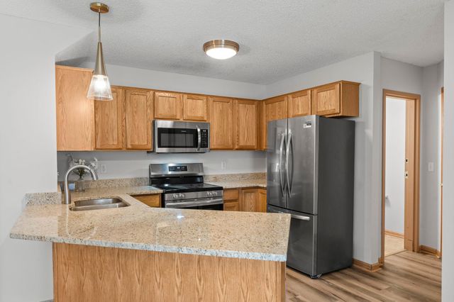 17412 Gettysburg Way, Lakeville, MN 55044