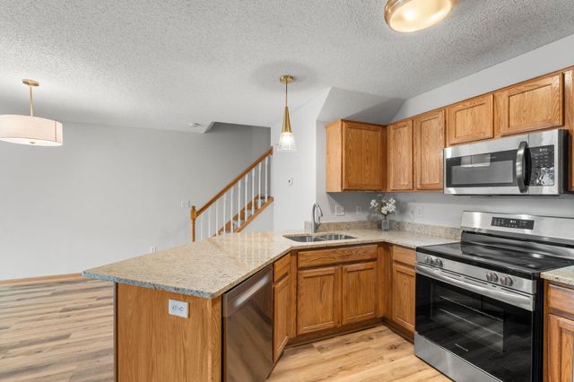 17412 Gettysburg Way, Lakeville, MN 55044