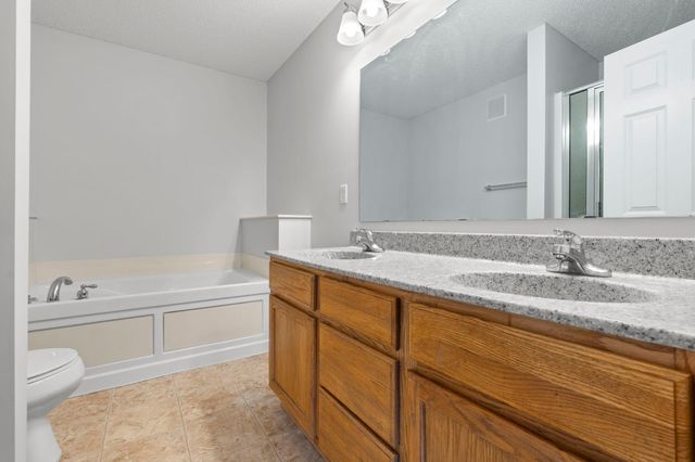 17412 Gettysburg Way, Lakeville, MN 55044